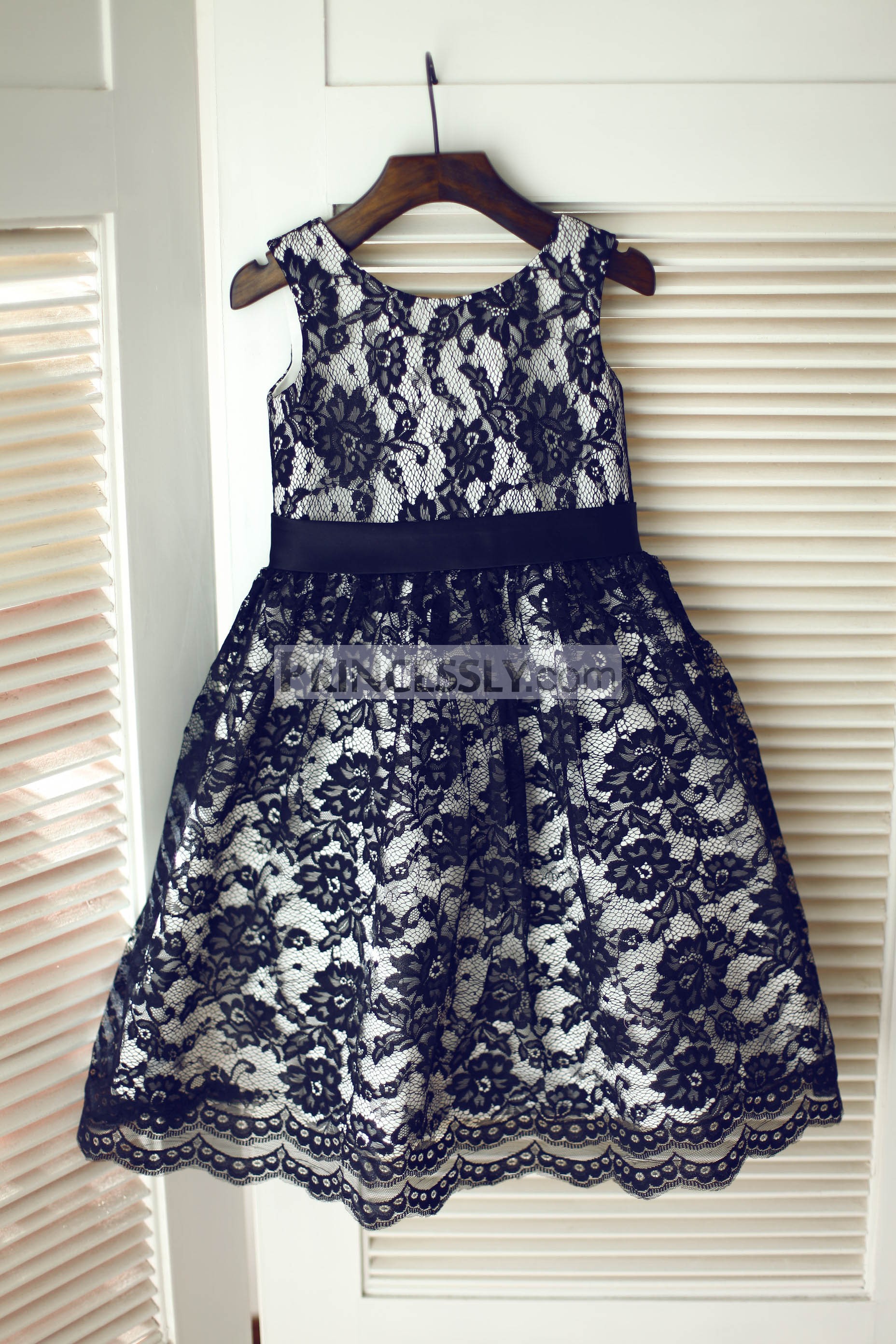Black Lace Silver Lining Wedding Flower Girl Dress with Fixed Belt ...
